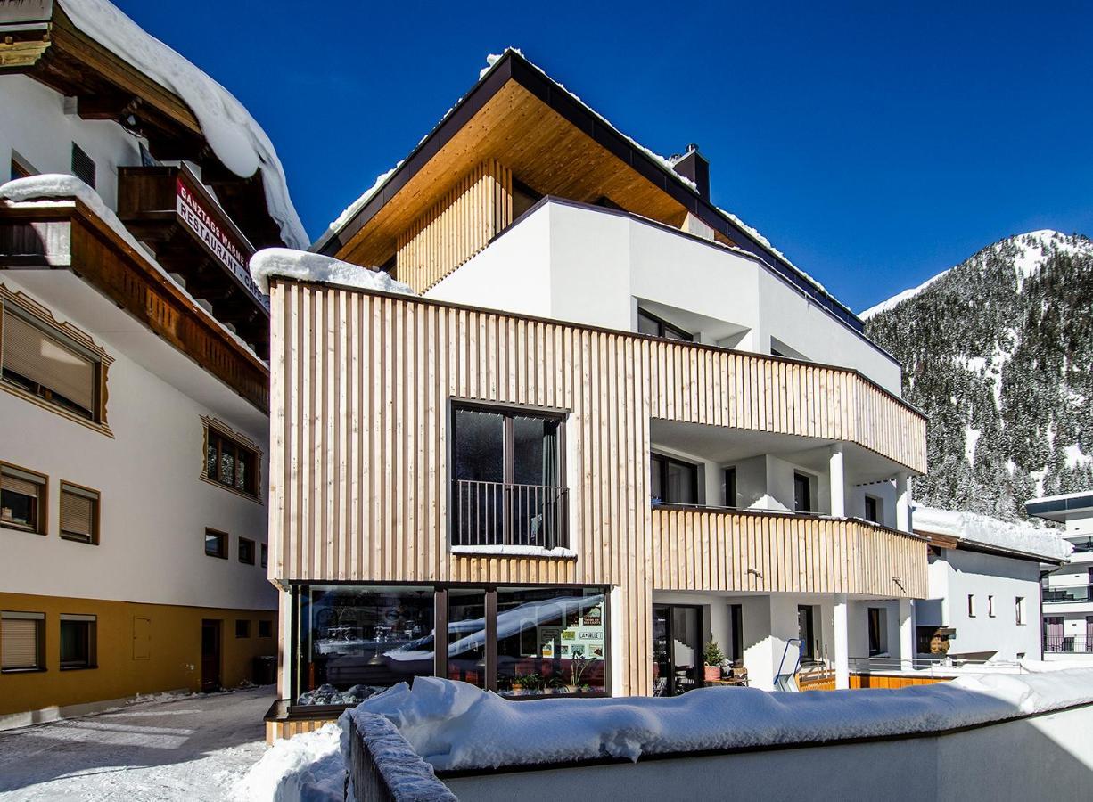 Chamins Apartment