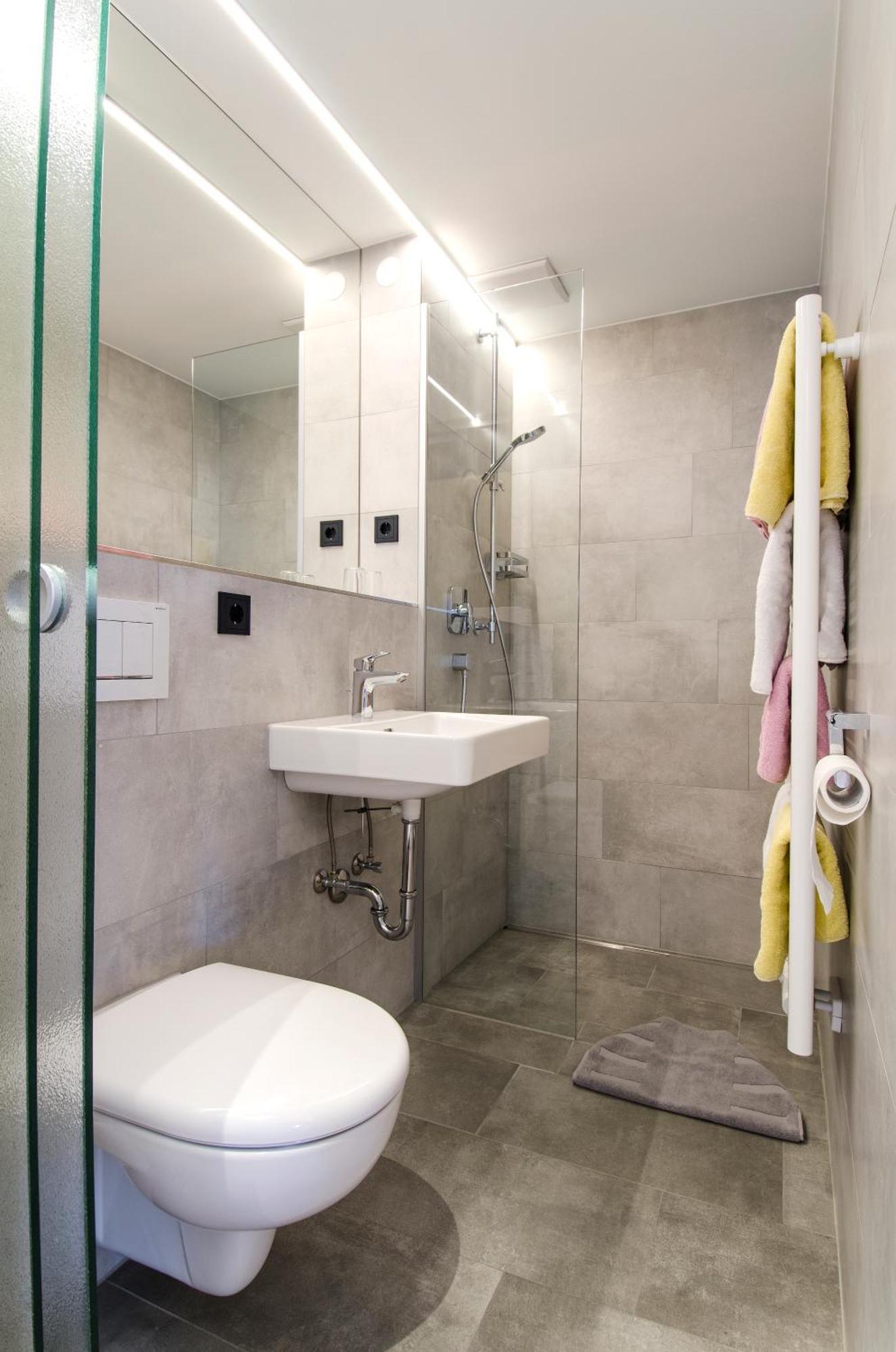 Apartment Chamins